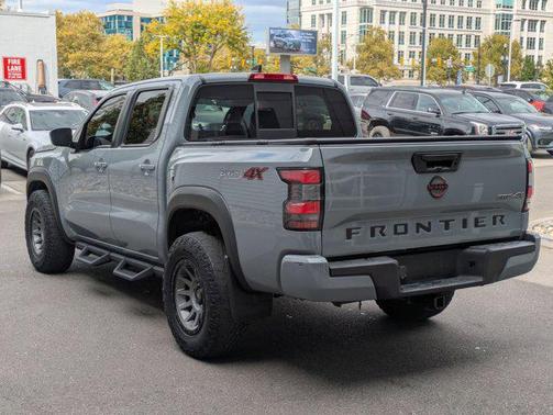 2022 Nissan Frontier PRO-4X