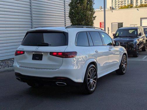 2026 Mercedes-Benz GLS 450 4MATIC