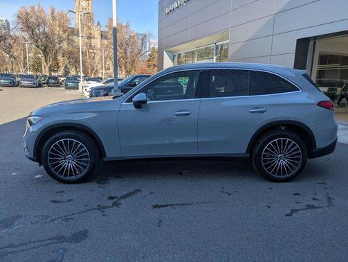 2026 Mercedes-Benz GLC 300 4MATIC