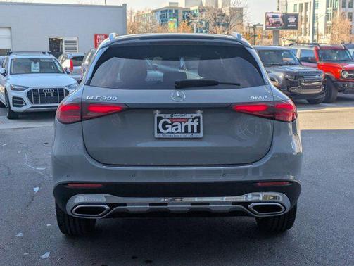 2026 Mercedes-Benz GLC 300 4MATIC