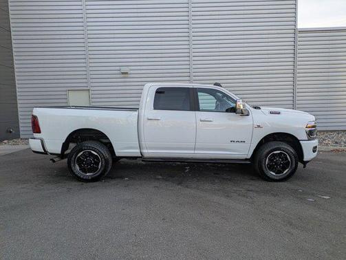 2025 RAM 2500 Laramie Crew Cab 4x4 6'4' Box