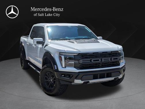 White Metallic 2025 Ford F-150 Raptor