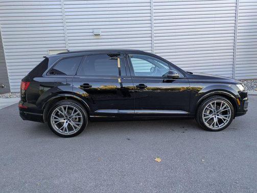 2019 Audi Q7 55 Prestige