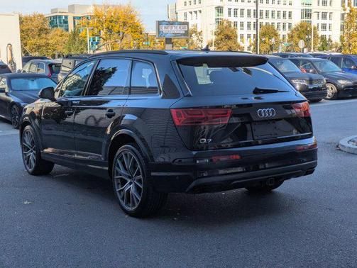 2019 Audi Q7 55 Prestige