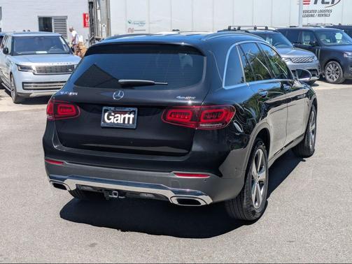 Black 2021 Mercedes-Benz GLC 300 4MATIC