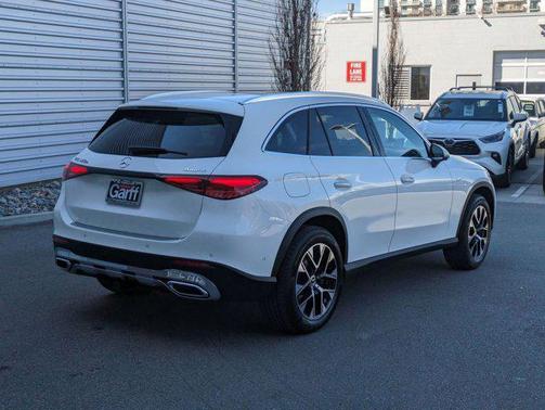 2025 Mercedes-Benz GLC 350e Base