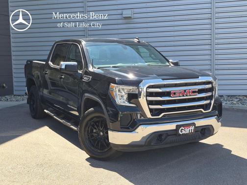 Onyx Black 2019 GMC Sierra 1500 SLE