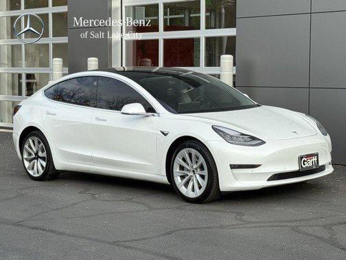 2020 Tesla Model 3 Performance