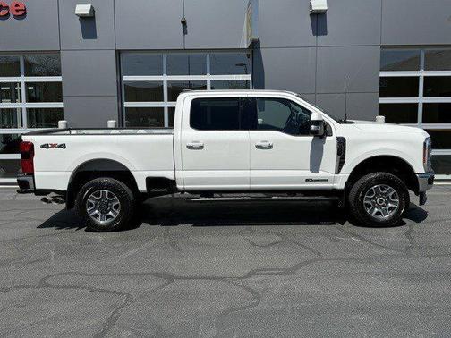 2023 Ford F-350 Lariat
