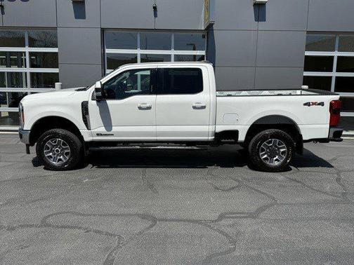2023 Ford F-350 Lariat