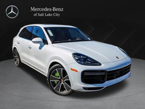 2023 Porsche Cayenne Cayenne Turbo S E-Hybrid