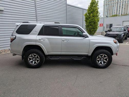 Classic Silver Metallic 2018 Toyota 4Runner TRD Off Road Premium