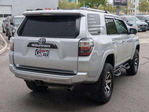 Classic Silver Metallic 2018 Toyota 4Runner TRD Off Road Premium