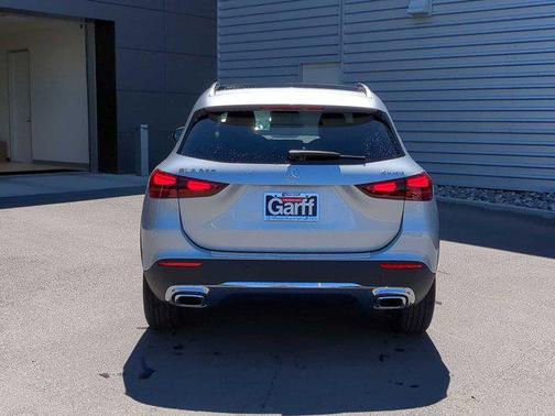 2025 Mercedes-Benz GLA 250 4MATIC