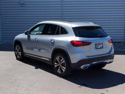 2025 Mercedes-Benz GLA 250 4MATIC