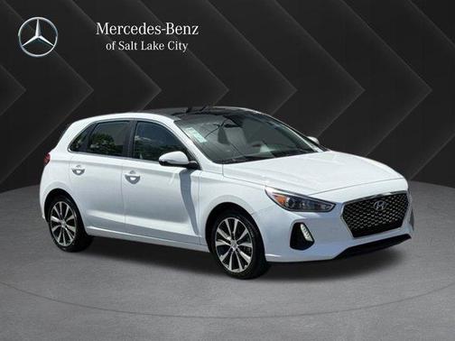 2020 Hyundai Elantra GT Base