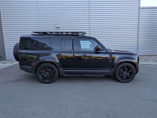 2024 Land Rover Defender 130 P400 S