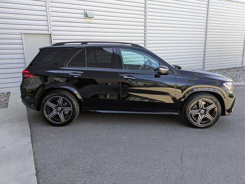 Black 2026 Mercedes-Benz GLE 450 4MATIC
