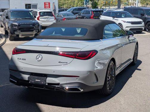 MANUFAKTUR Alpine Grey Metallic 2026 Mercedes-Benz CLE 300 4MATIC Cabriolet