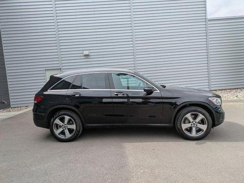 2022 Mercedes-Benz GLC 300 4MATIC