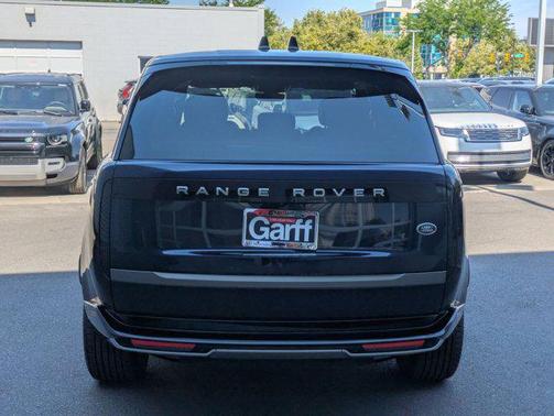 2023 Land Rover Range Rover P400 SE