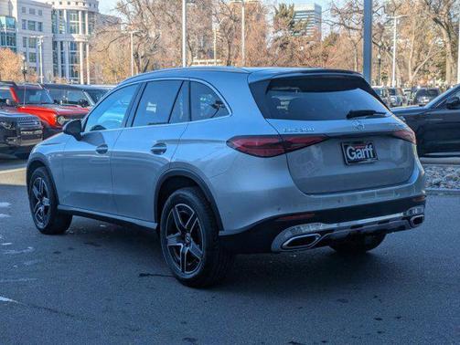 2026 Mercedes-Benz GLC 300 4MATIC