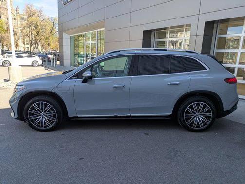 MANUFAKTUR Alpine Grey 2026 Mercedes-Benz EQS 400 EQS 400