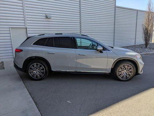 MANUFAKTUR Alpine Grey 2026 Mercedes-Benz EQS 400 EQS 400