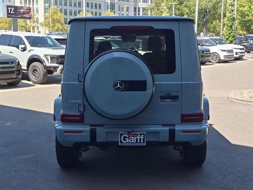 Aqua Mint 2027 Mercedes-Benz G-Class G 580e