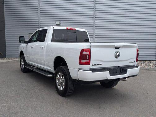 2024 RAM 2500 Laramie Crew Cab 4x4 6'4' Box