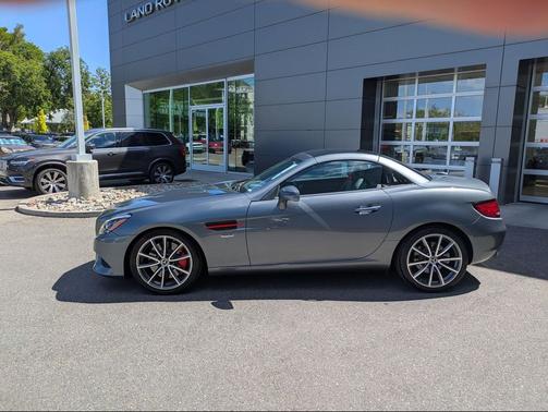 Selenite Grey Metallic 2018 Mercedes-Benz SLC 300 Base