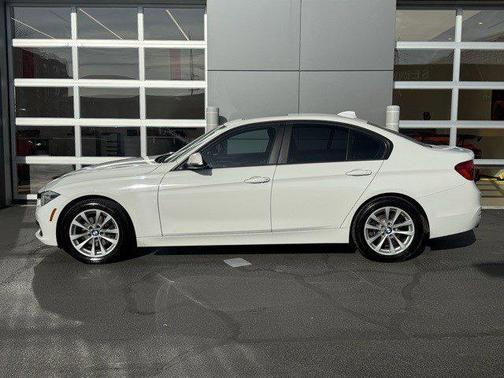2018 BMW 320 i