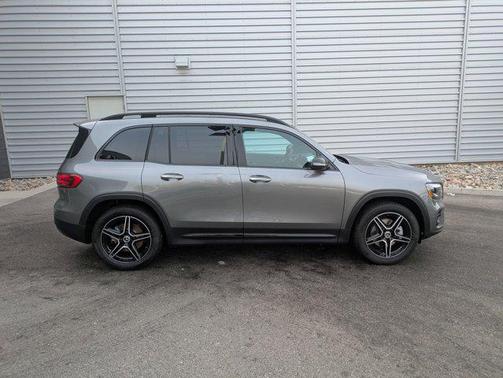 2026 Mercedes-Benz GLB 250 4MATIC