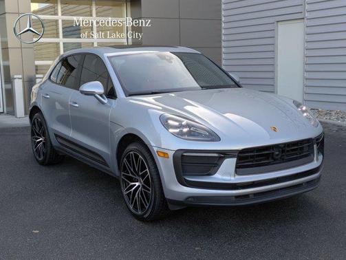 2023 Porsche Macan AWD