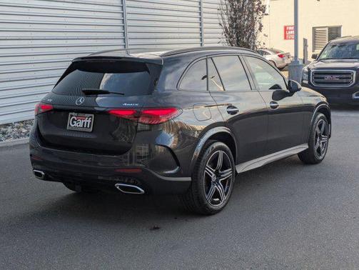 2026 Mercedes-Benz GLC 300 4MATIC