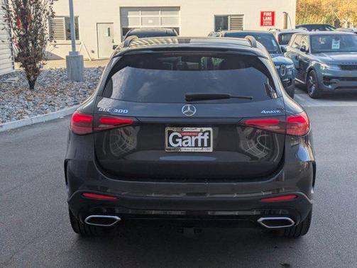 2026 Mercedes-Benz GLC 300 4MATIC