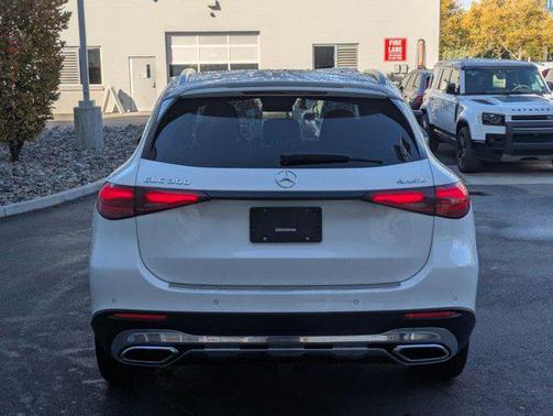 2026 Mercedes-Benz GLC 300 4MATIC