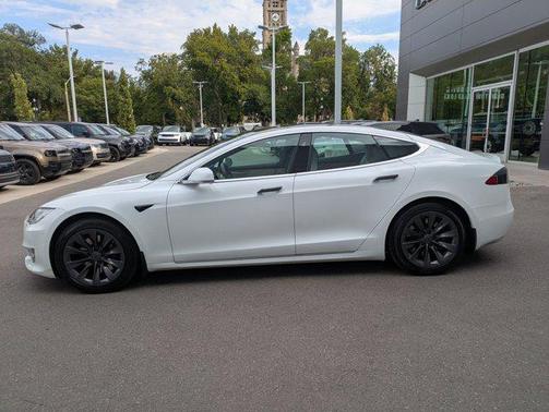 2020 Tesla Model S 4dr Car