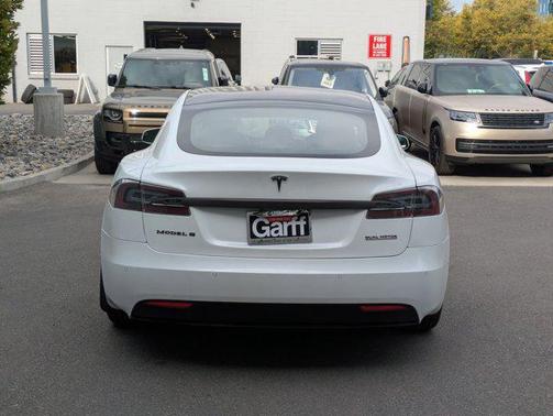 2020 Tesla Model S 4dr Car