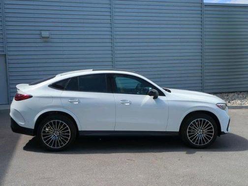 2025 Mercedes-Benz GLC 300 4MATIC Coupe