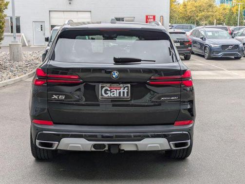 2025 BMW X5 xDrive40i