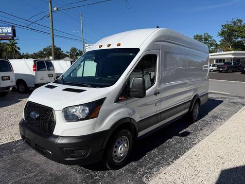 2022 Ford Transit-350 Base
