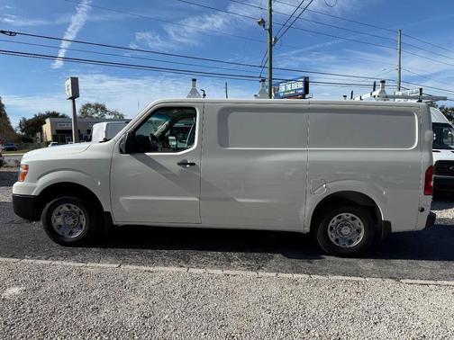 2021 Nissan NV Cargo NV2500 HD SV V6