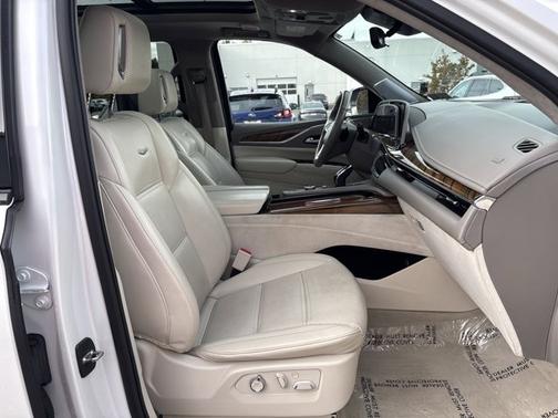 2023 Cadillac Escalade Sport Platinum