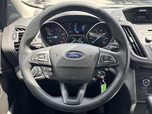 Ingot Silver 2017 Ford Escape SE