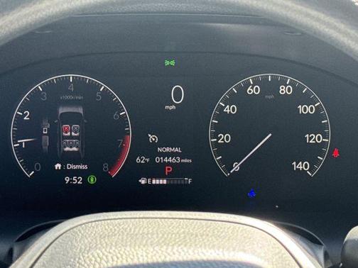 Platinum White Pearl 2024 Honda HR-V LX