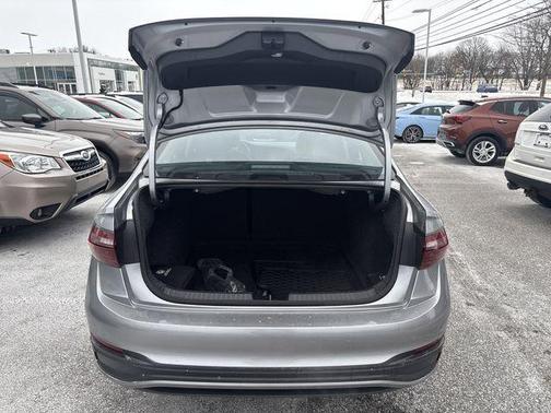 2023 Volkswagen Jetta 1.5T SE