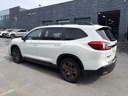 2025 Subaru Ascent Limited Bronze Edition