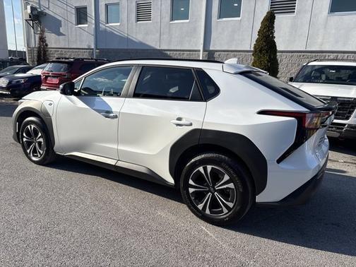 2025 Subaru Solterra Premium