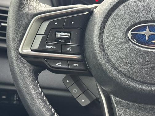Crystal Black Silica 2022 Subaru Legacy Premium